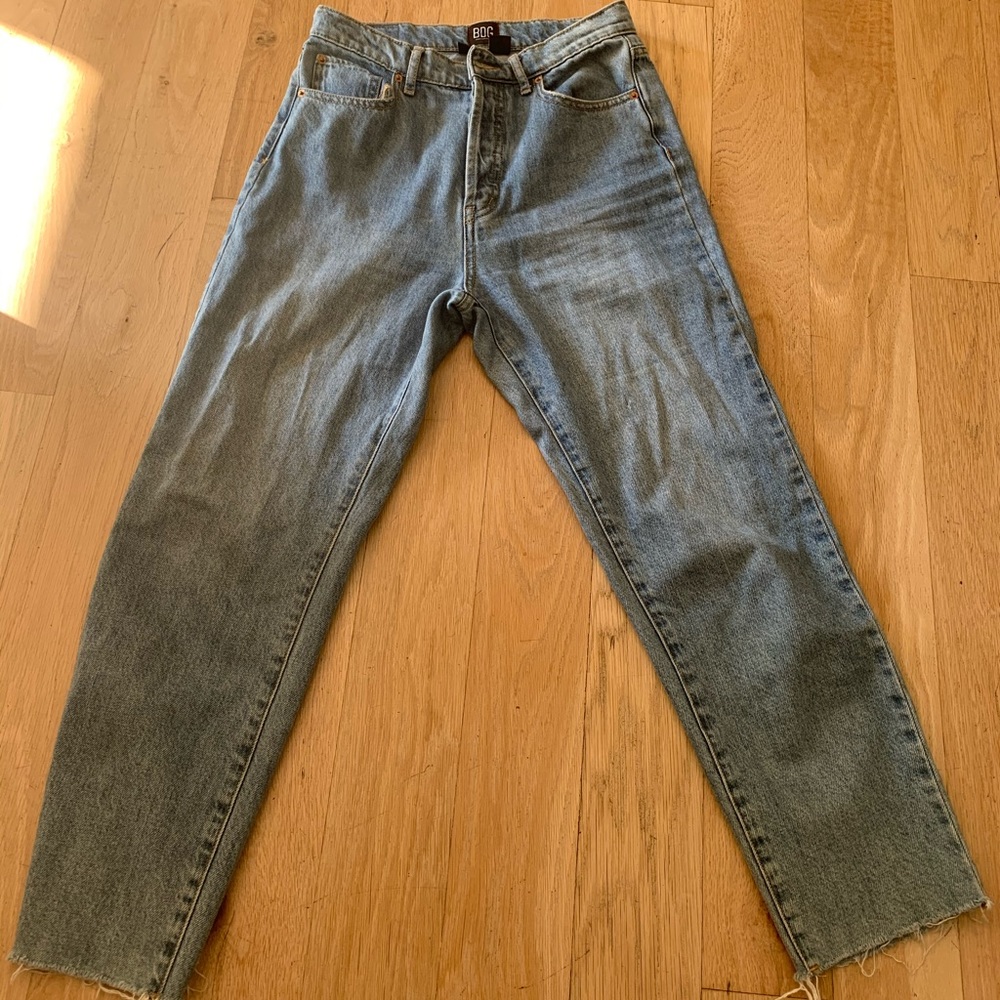 Bdg slim straight high waisted jeans